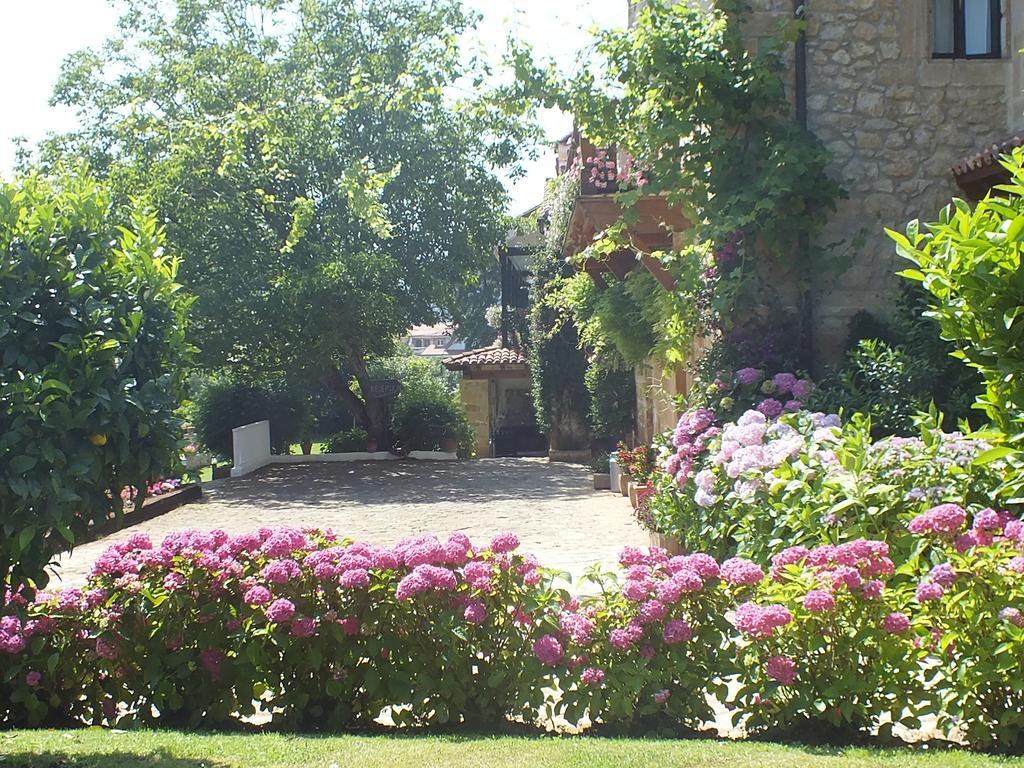 Hosteria El Pomar Novales Exterior photo