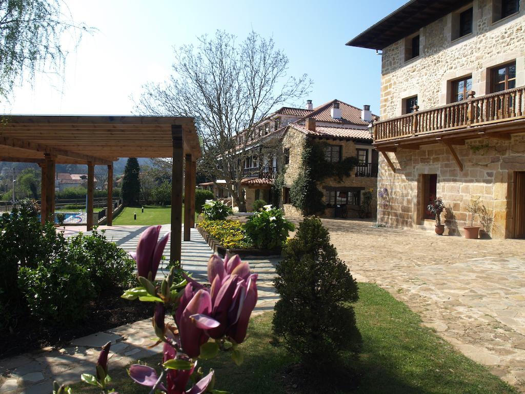 Hosteria El Pomar Novales Exterior photo