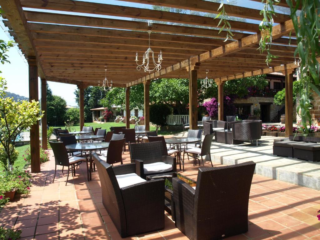 Hosteria El Pomar Novales Exterior photo